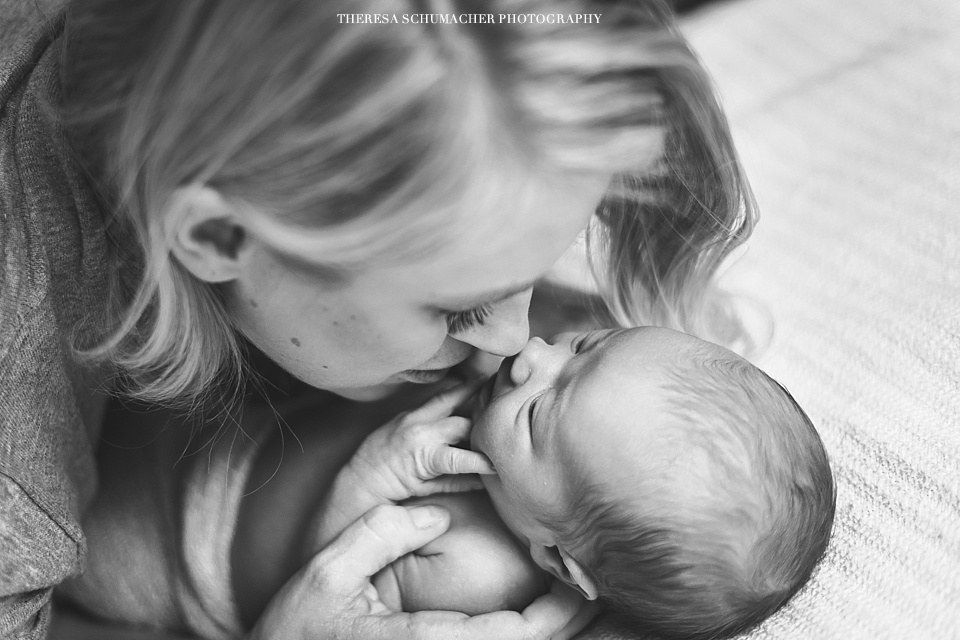 Newborn photography | Theresa Schumacher Photography